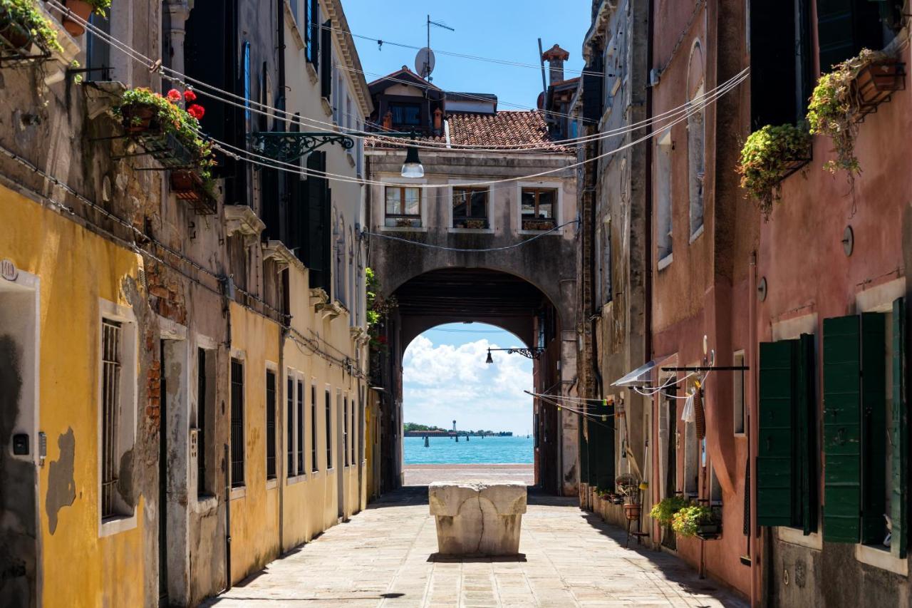 Bricola Biennale Apartments Venedig Exterior foto